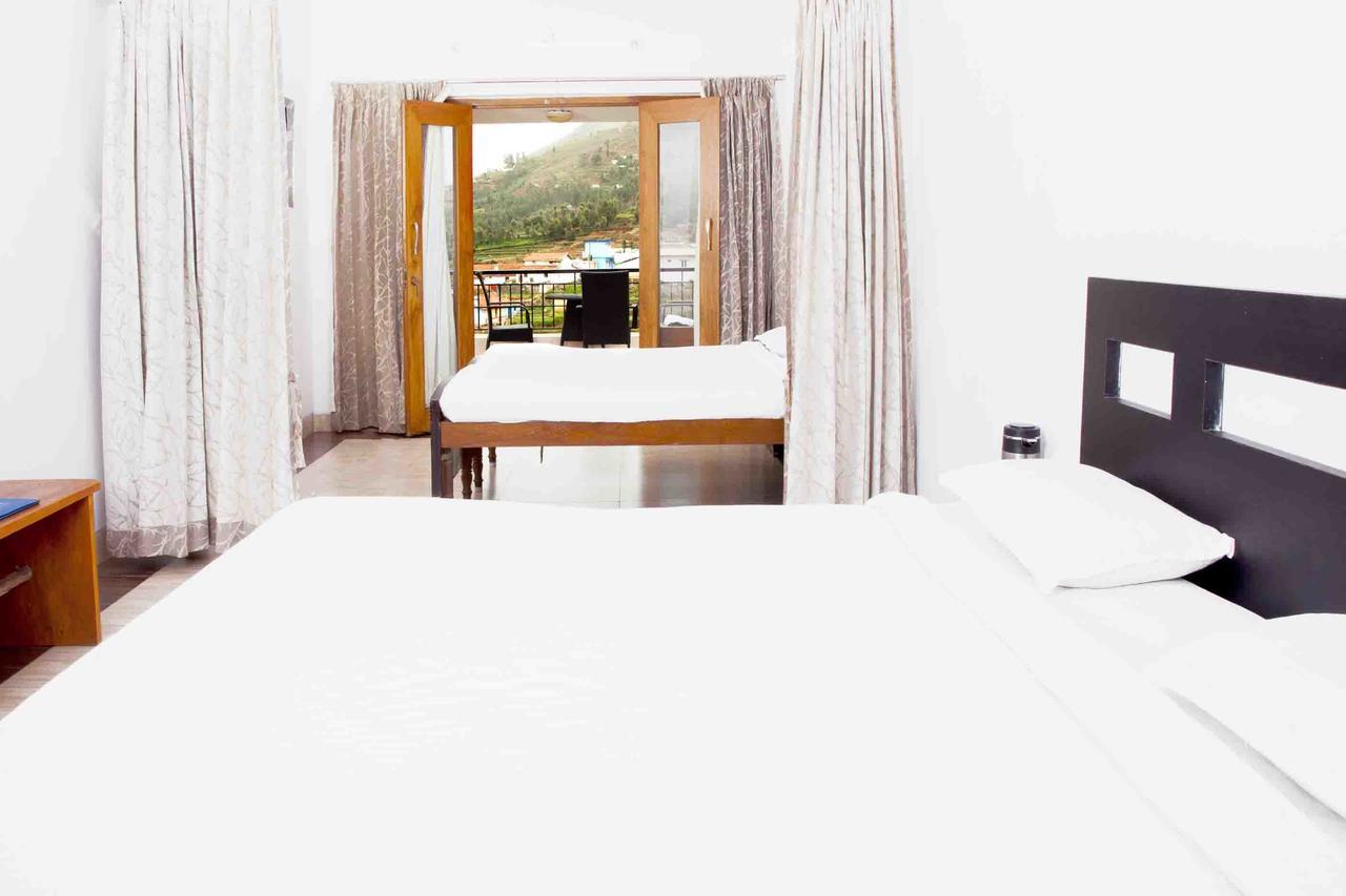 Mount N Mist Hotel Ooty Exterior photo